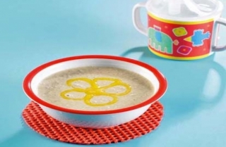 Muesli con granadilla y chirimoya Muesli con granadilla y chirimoya